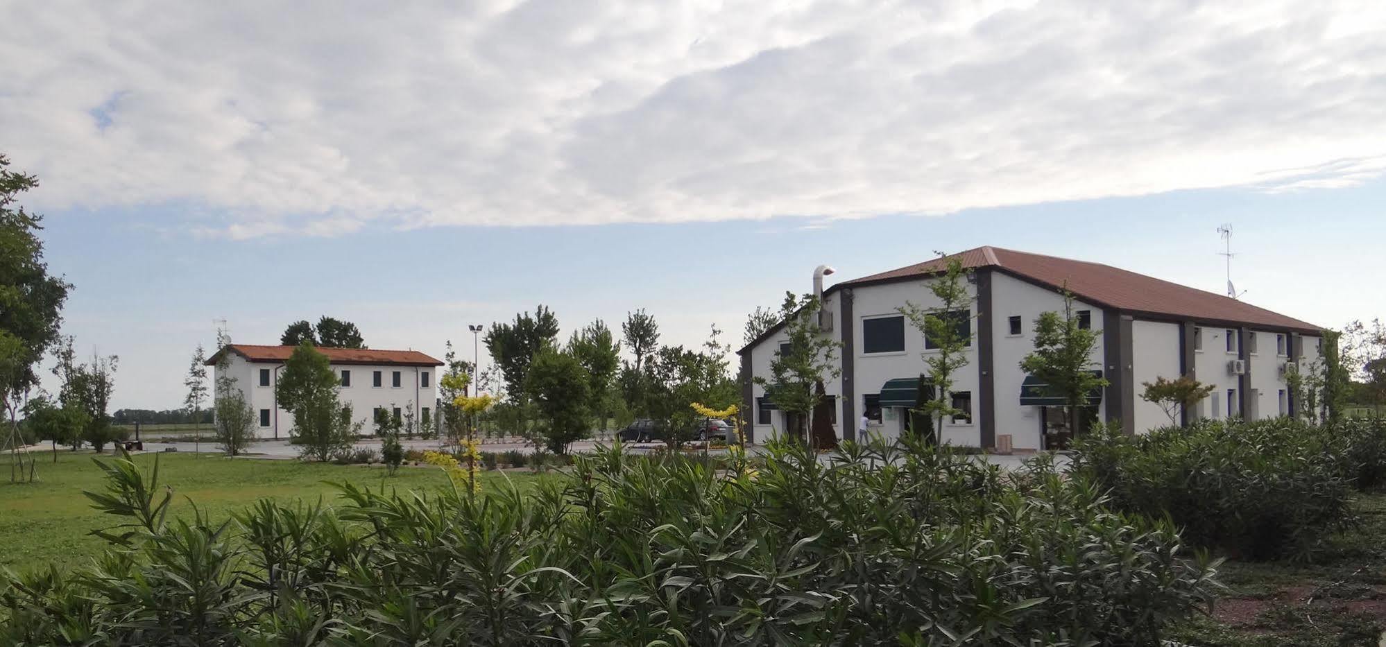 Oasi Bianca Otel Pomposa Dış mekan fotoğraf